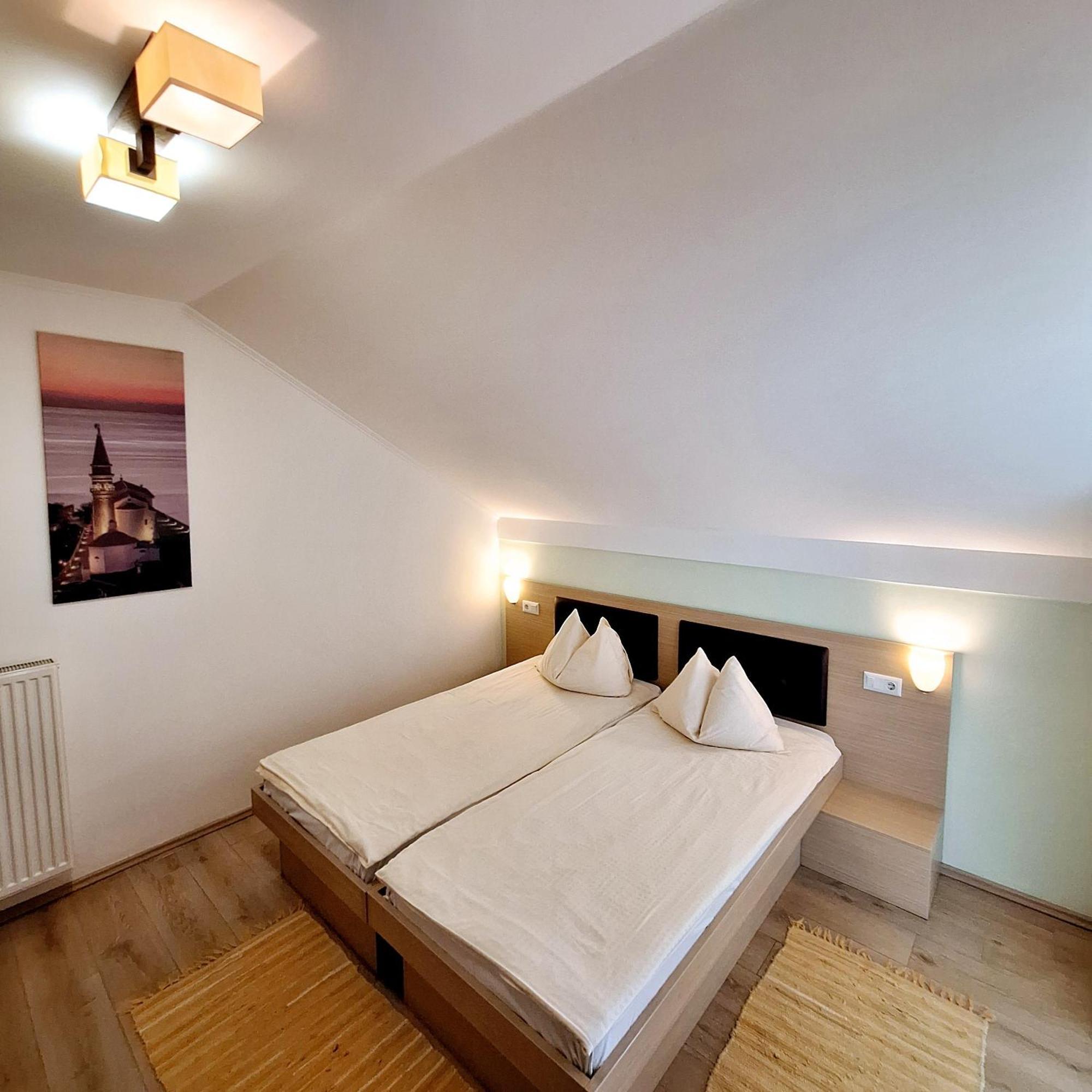 Penzion Gostisce Lesjak Orehova vas Exterior foto