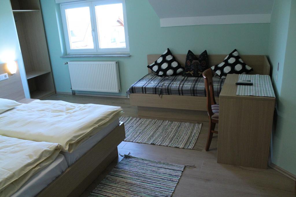 Penzion Gostisce Lesjak Orehova vas Exterior foto